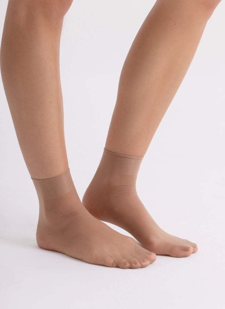 Socken aus strapazierfähigerem Garn | nadotec STOPY | 12 DEN beige