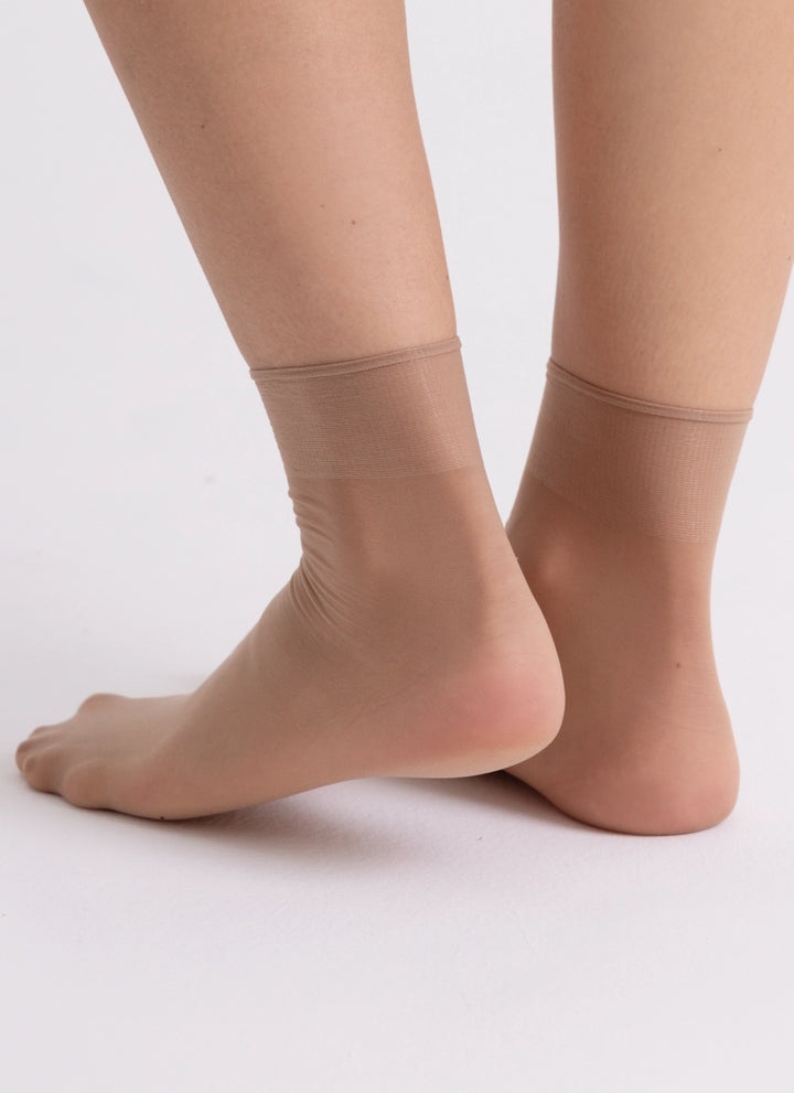 Socken aus strapazierfähigerem Garn | nadotec STOPY | 12 DEN beige